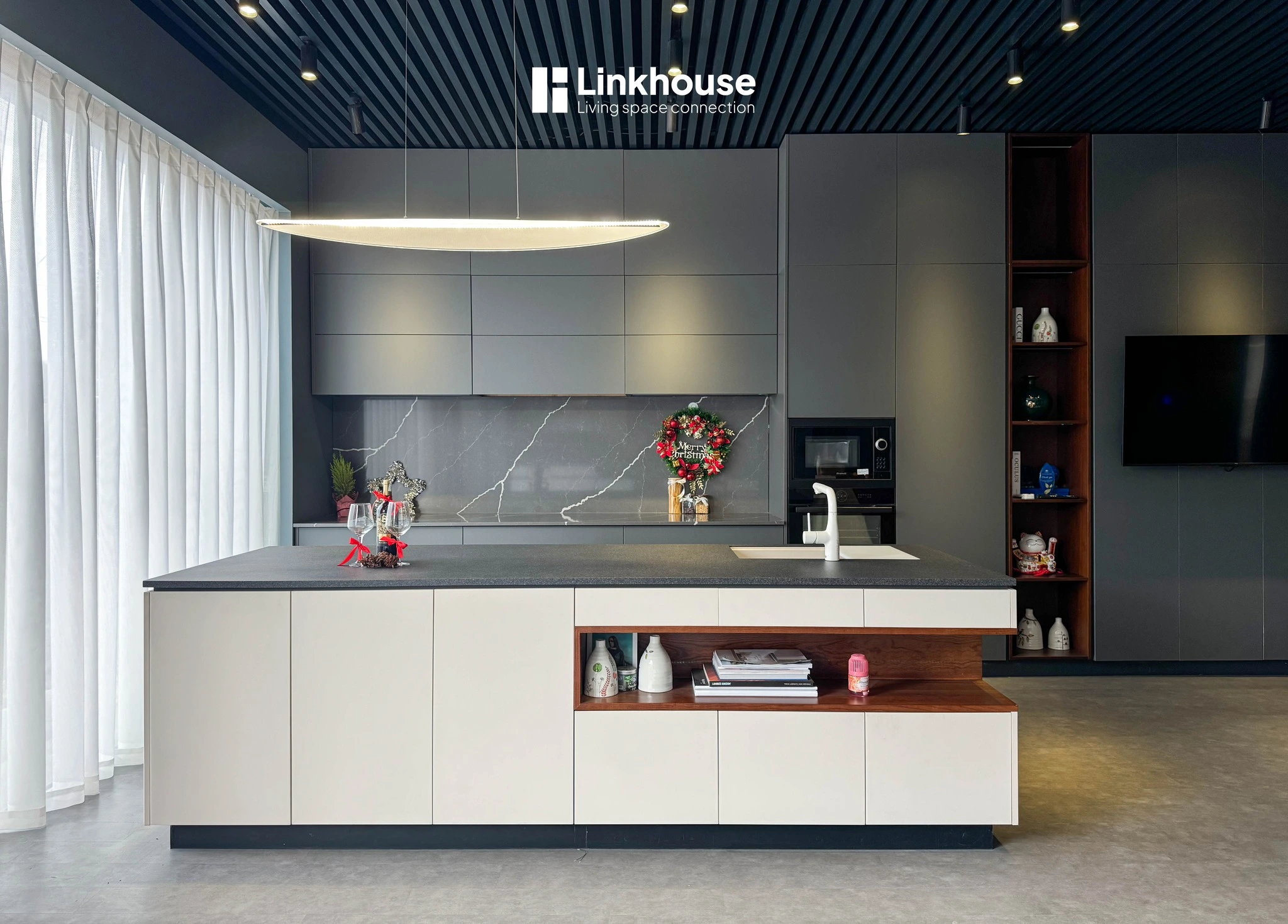 KHÔNG GIAN BẾP TỐI GIẢN CHO MÙA LỄ: ẤM VỪA ĐỦ, SANG VỪA ĐỦ