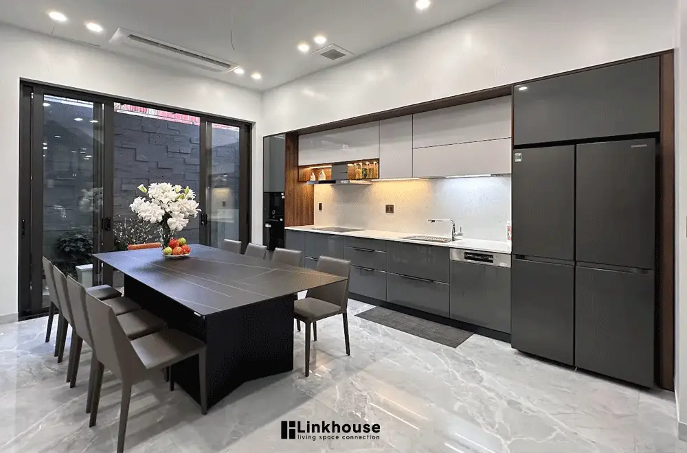 Dự án tủ bếp hợp kim cánh kính nhà phố Kiến An, Hải Phòng